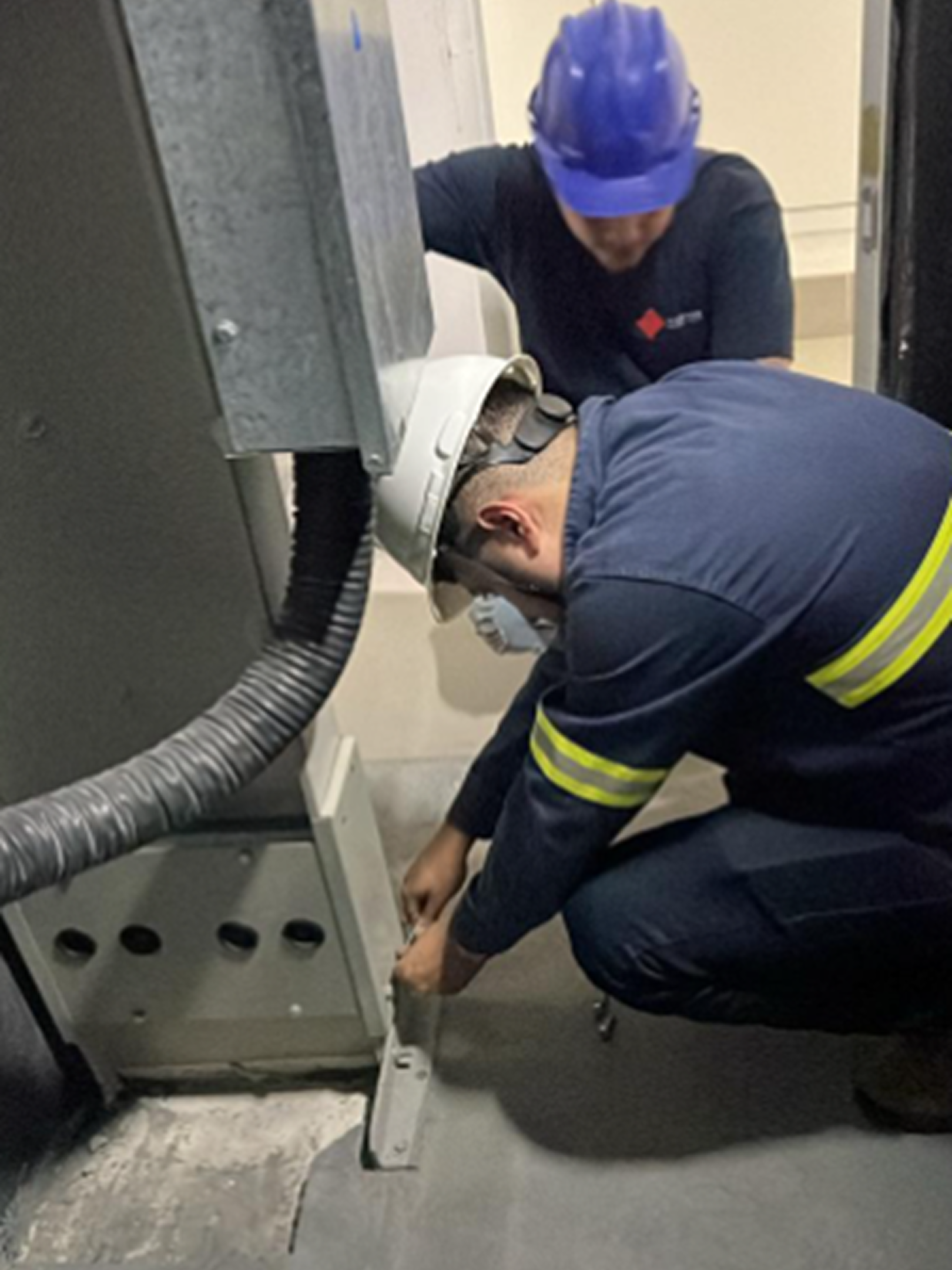 Preditherm Engenharia - Manutenção de Barramentos Blindados